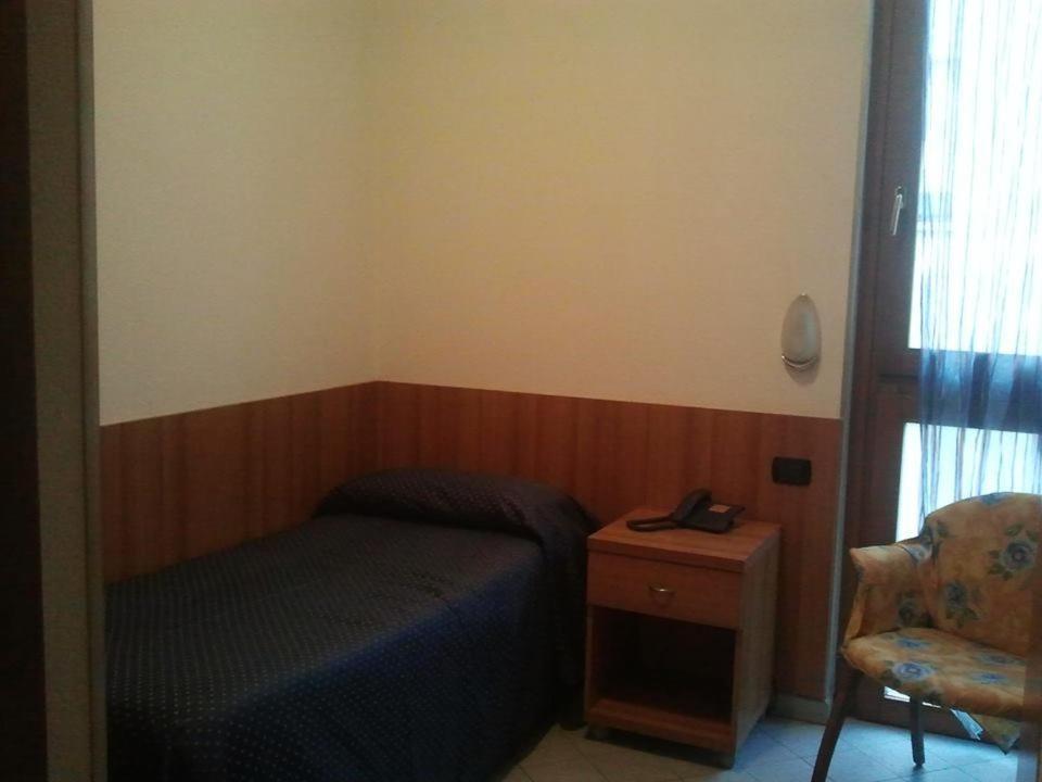 Hotel Rezia Sondalo Room photo